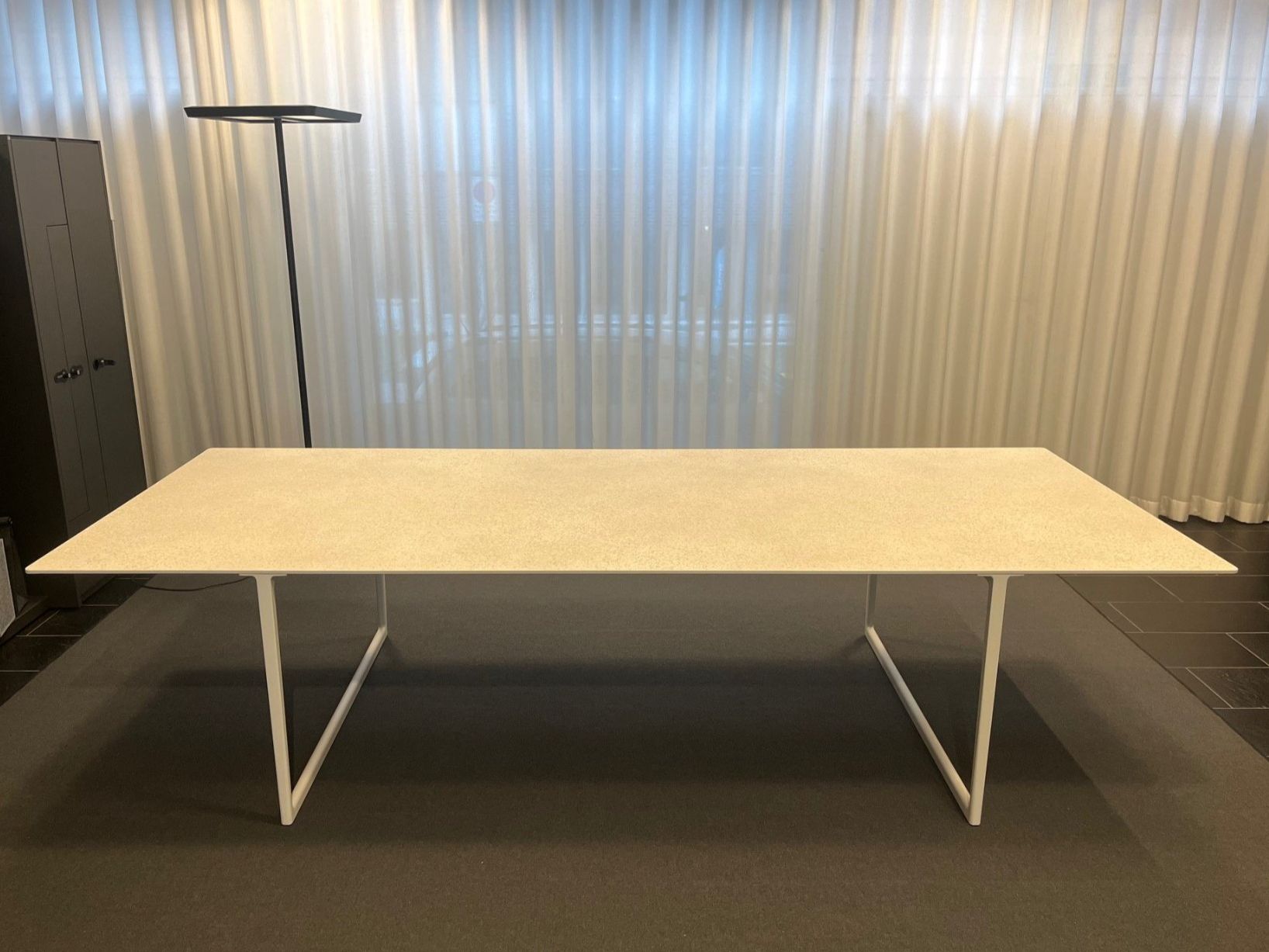 Tische: Pedrali Toa Outdoor Tisch – Neu (gemäss Beschreibung) aus Zürich von HST253