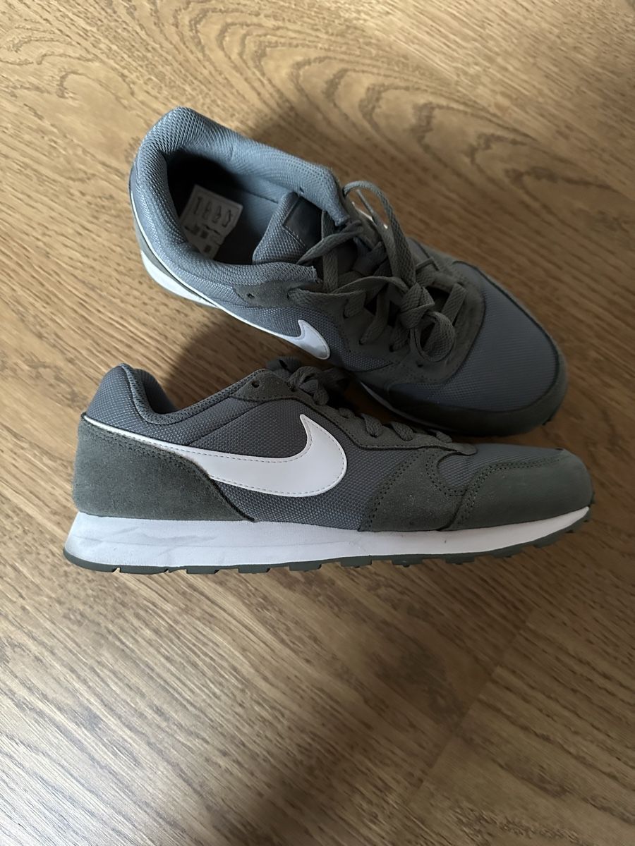 Scarpe da uomo: Nike Sneakers – Usato da Chur venduto da Svenja_83 1
