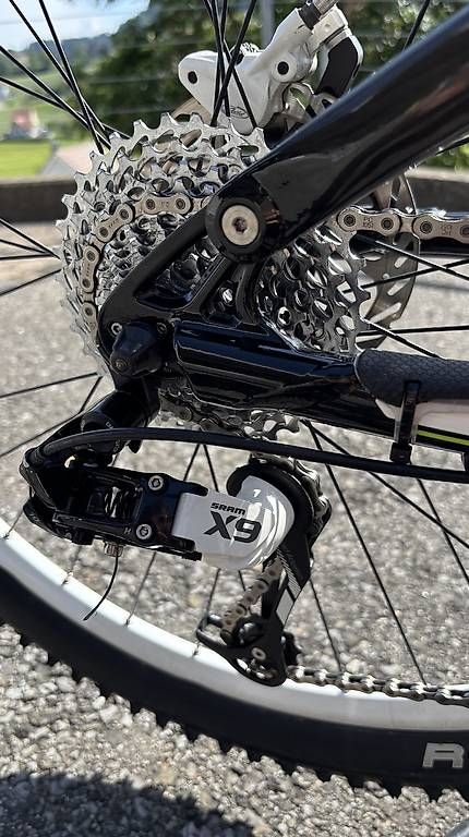 Vélos: Merida Fully Mountainbike – D'occasion à St. Gallen par Dadi8h 3