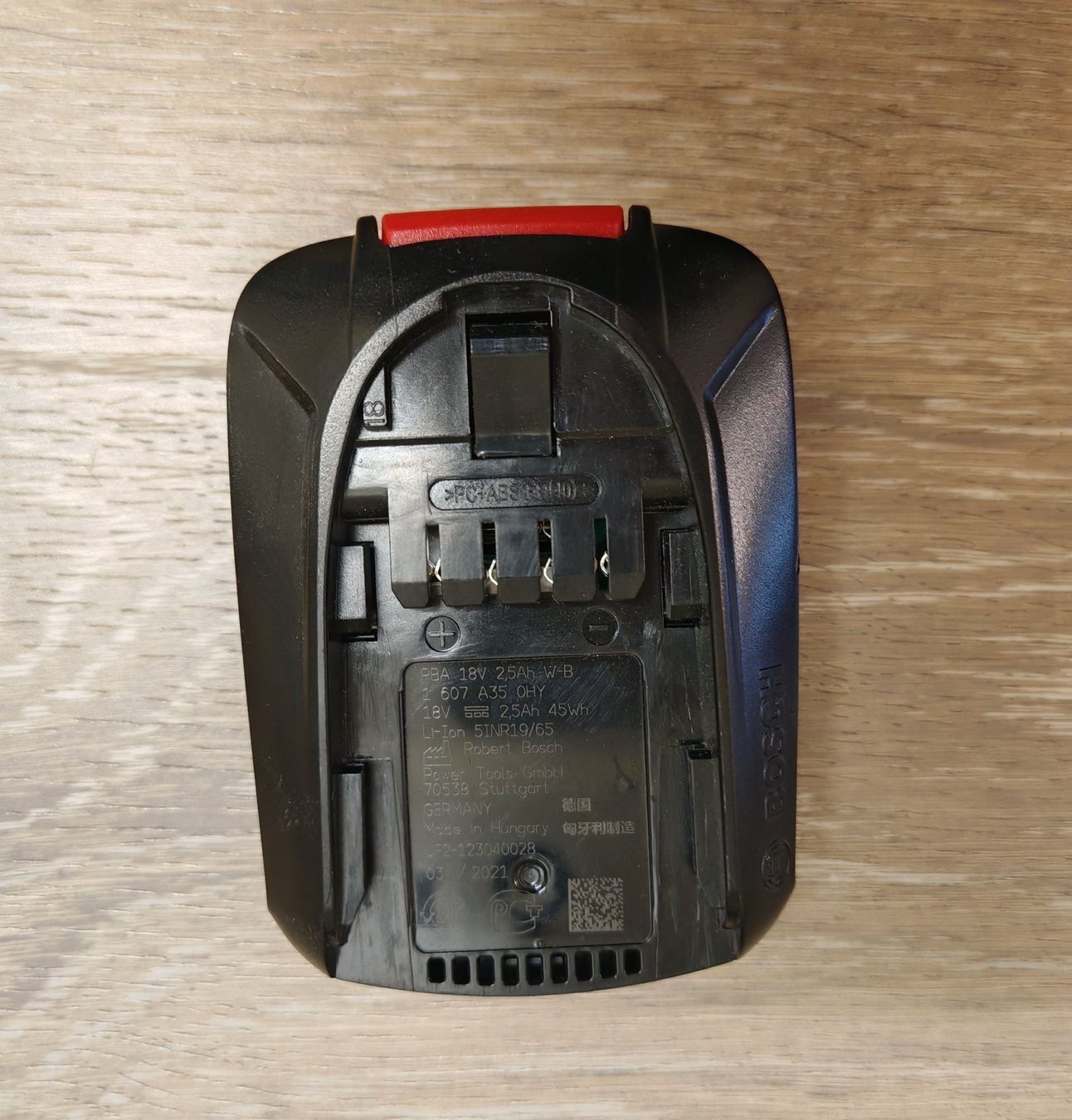 Bosch Akkus & Batterien: Gloria Akku 18Volt 2.5 Ah 45 Wh – Gebraucht aus Bern von Isterk 1
