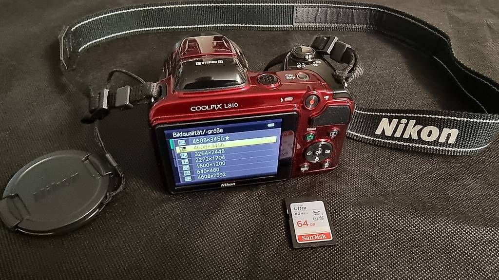 Nikon Fotocamera: NIKON COOLPIX L810 64GB – Usato da Unterengstringen venduto da Baldyman 1