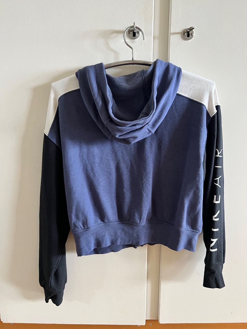 Nike Vestes: Nike Air Sweatshirt Jacke / Grösse M – D'occasion à Effretikon par YaMn 2