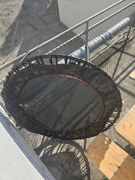 Trampolini: RESERVIERT Trampolin bis 100kg – Usato da Therwil venduto da JosefinaV
