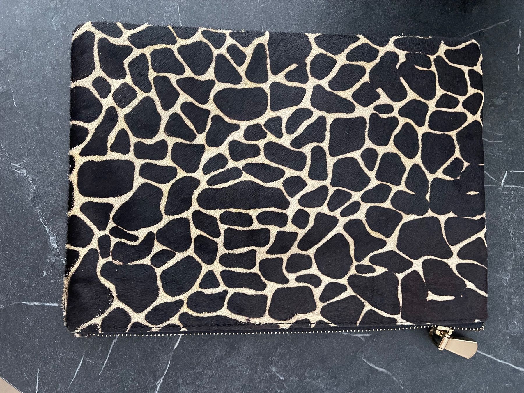 Borse da donna: Leder Clutch mit Print schwarz gemustert Versand 9.- – Usato da Meilen venduto da ana9