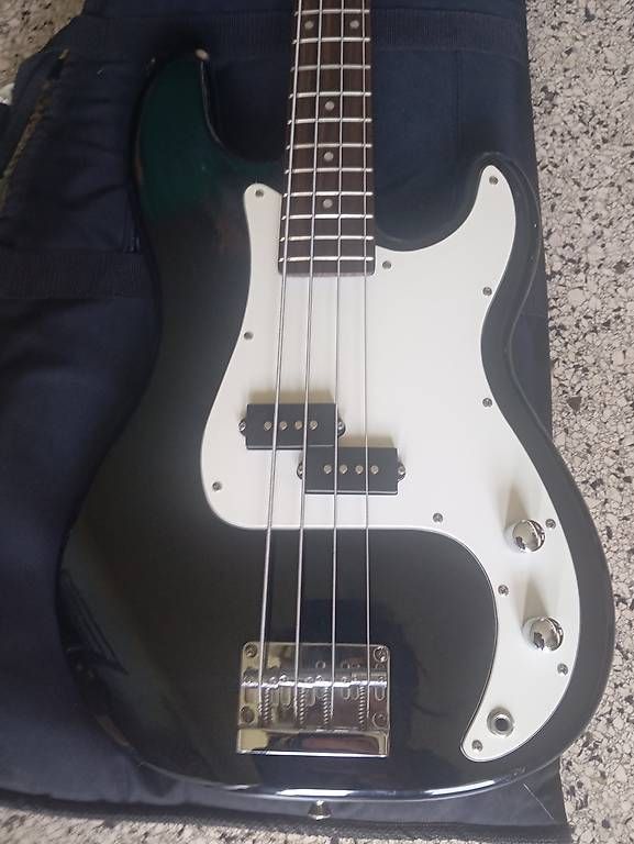 Aria Strumenti musicali: Bassgitarre Aria STB series – Usato da Basel venduto da Petergunn 2