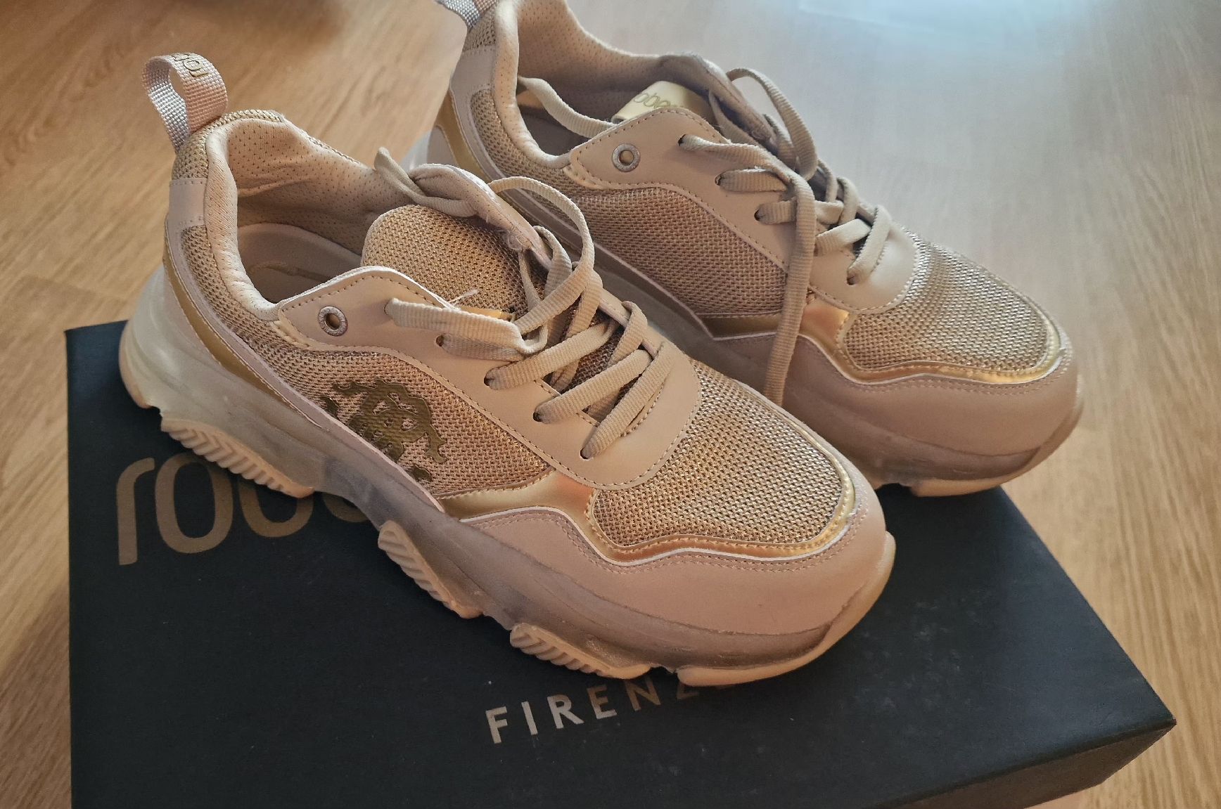 Chaussures femmes: Roberto Cavalli  – Neuf (Voir description) à Wil SG par ral_dgc2