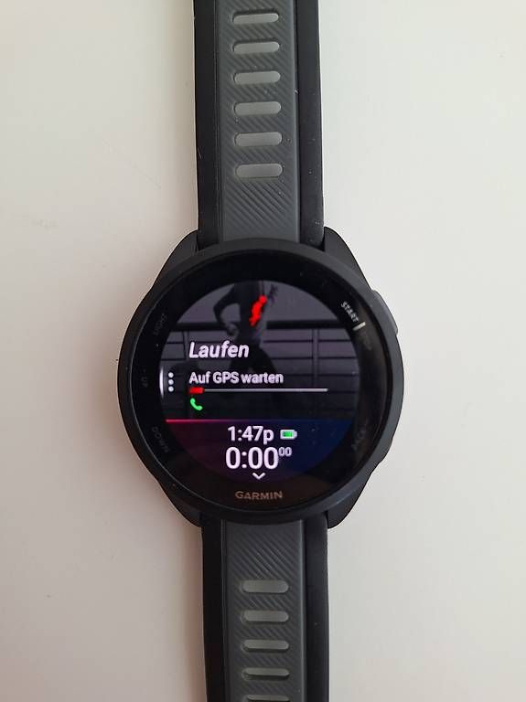 Garmin Smartwatch: Garmin Forerunner 165 Music – Gebraucht aus Chur von Carli_ 1