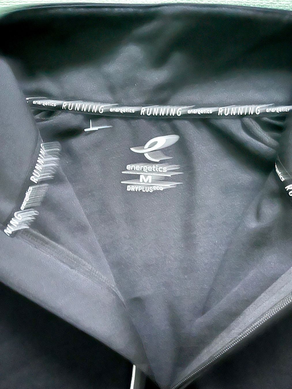 Canottiere & Pantaloni: NEU! Langarm Training Running Rollkragen/half-zip, Medium – Nuovo e nell'imballaggio originale da Kilchberg ZH venduto da LittleMissSunshine 4