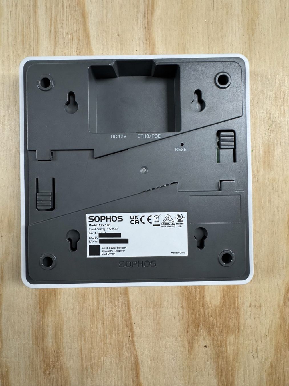 WiFi: Sophos APX 120 Wireless Access Point – Usato da Steinhausen venduto da Schuwies 2