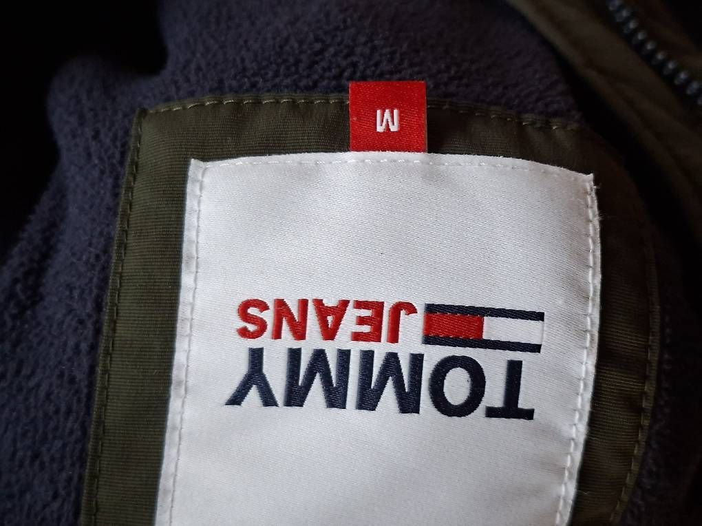 Giacche: Winter Jacke Grösse M Herren Tommy Hilfiger  – Usato da heitenried venduto da Jeanmariebou 1