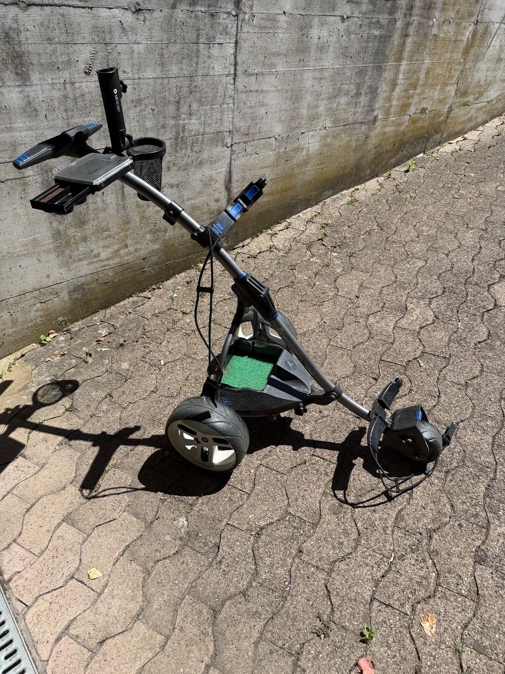 Motocaddy Trolley: MotorCaddy S-Series Electric Golf Trolley – Usato da Ebmatingen venduto da sea_zkz2
