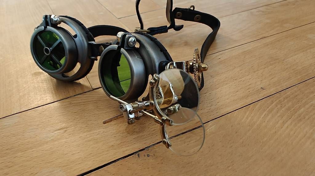 Occhiali & Lenti: Steampunk Brille – Usato da Zürich venduto da Traceur 2