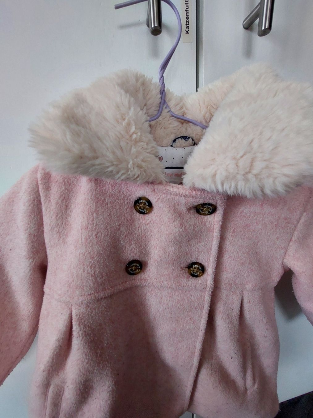 C&A Giacche & Cappotti: Winterlicher Mädchen Mantel, Gr 98, Rosa – Usato da Büttikon AG venduto da lca_v7pb 2