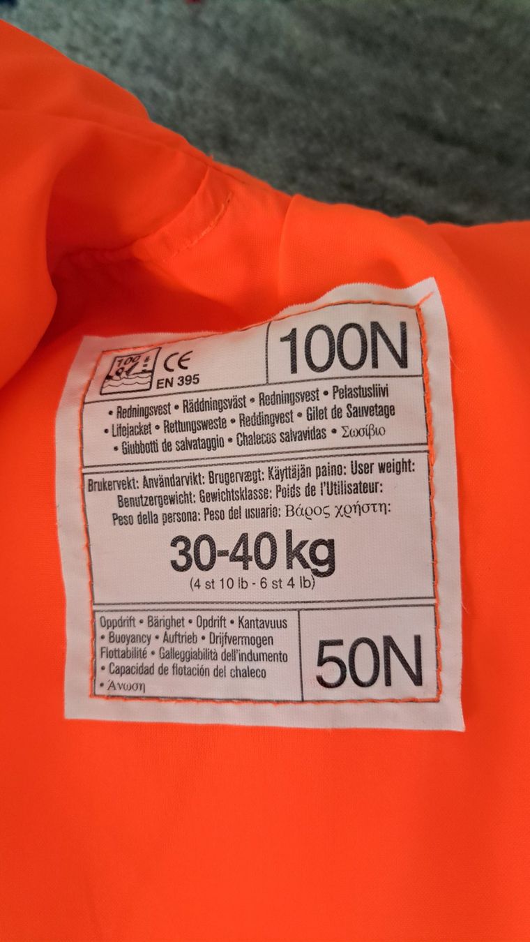 Helly Hansen Schwimmwesten: schwimmwesten – Gebraucht aus Malters von enzlerc 2