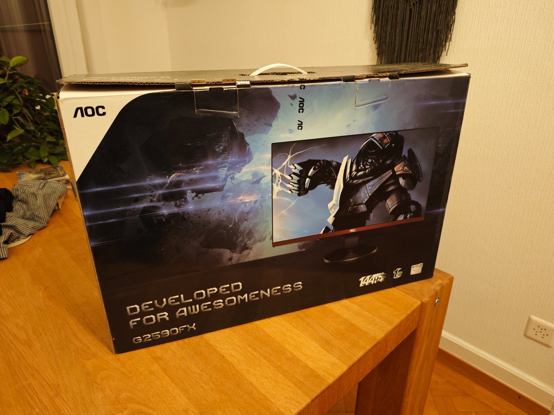 AOC Ecrans: Écran LCD 25" 144Hz – D'occasion à Vevey par Xenir 1