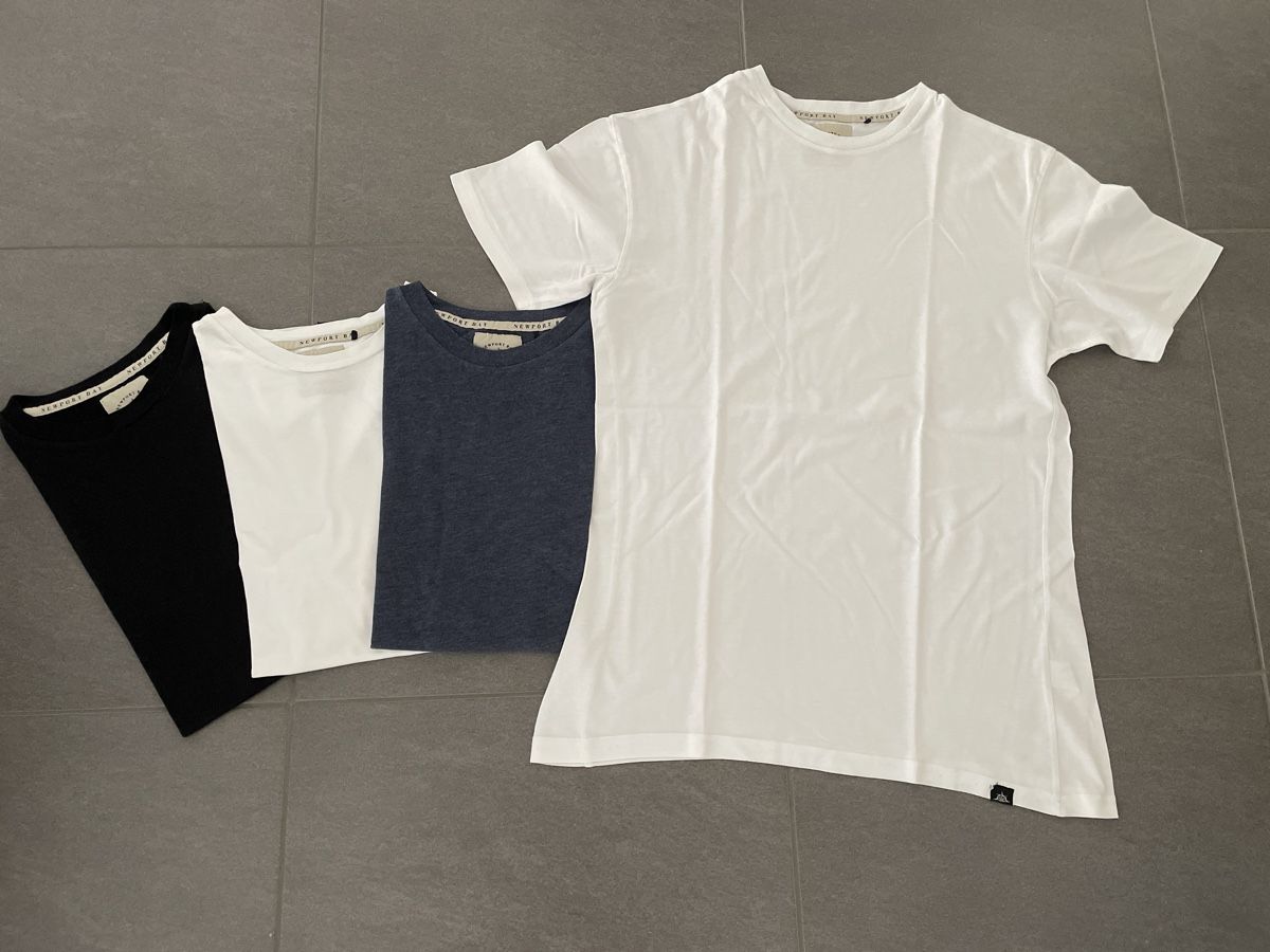 T-shirt: Lot de T-shirt – Usato da Collombey venduto da amina36