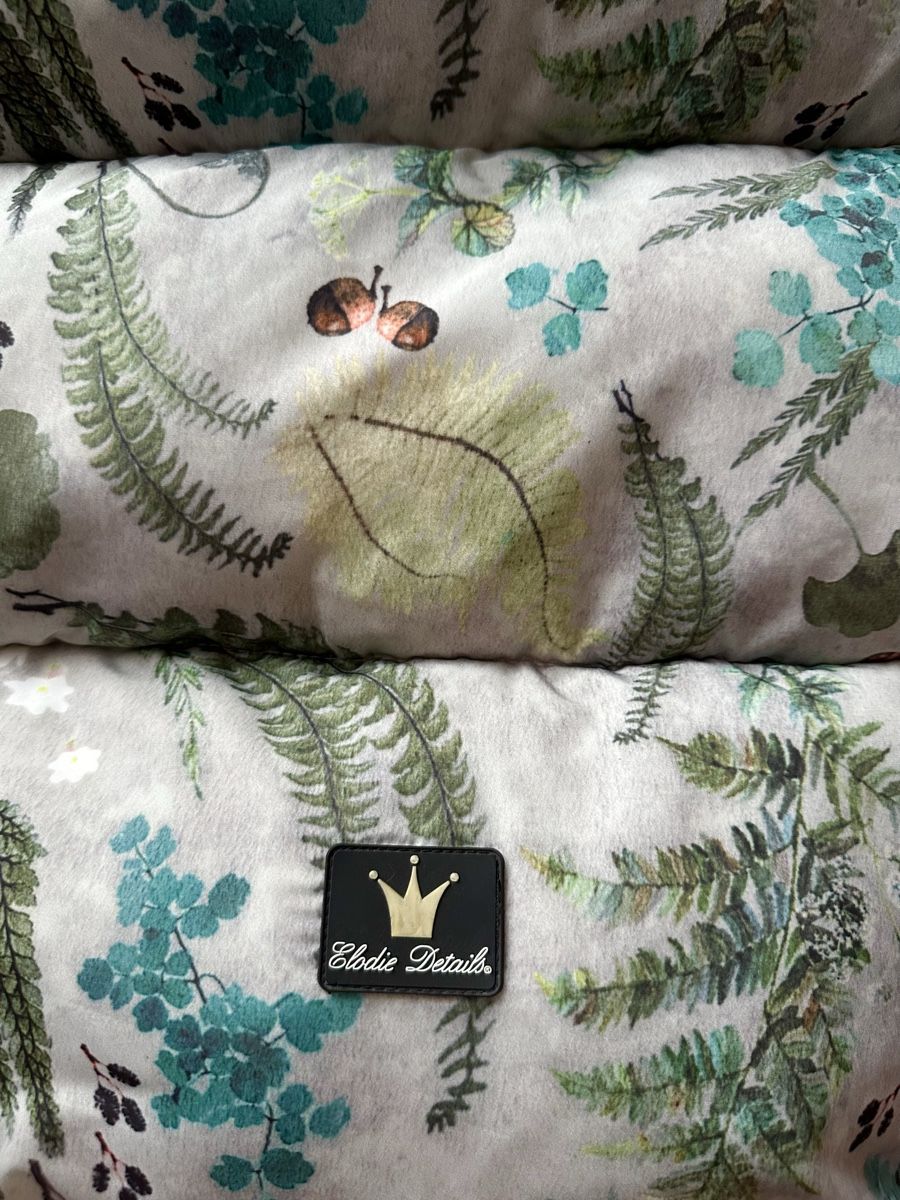 Elodie Sacchi a pelo: Fusssack ELODIE DETAILS Forest Flora – Usato da Obfelden venduto da dafae 1