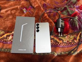 Samsung Galaxy S25 256GB