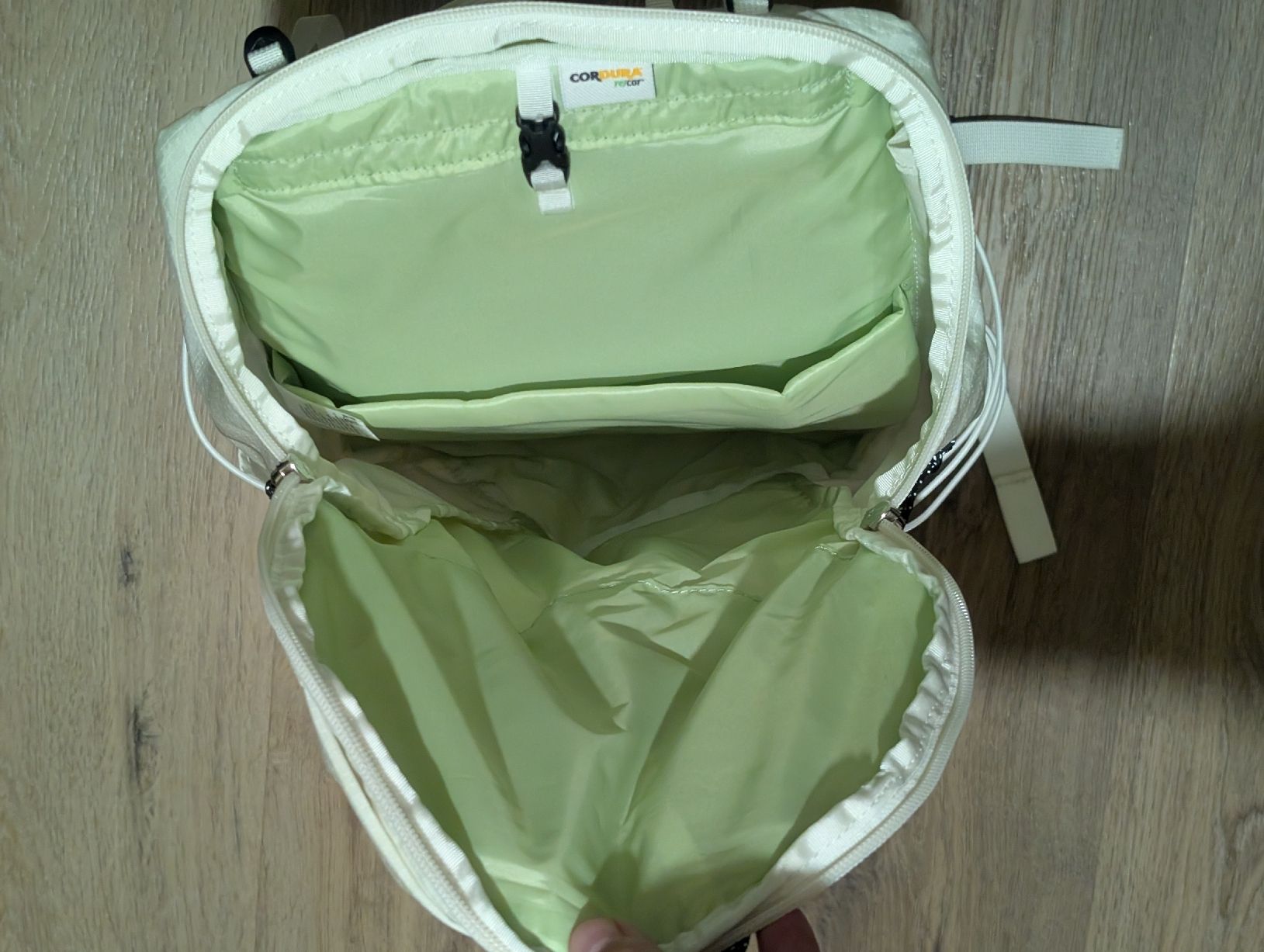 Zaini: Neu: Bach Recor Shield 20l Rucksack – Nuovo (secondo la descrizione) da Hünenberg See venduto da Klaus91 1