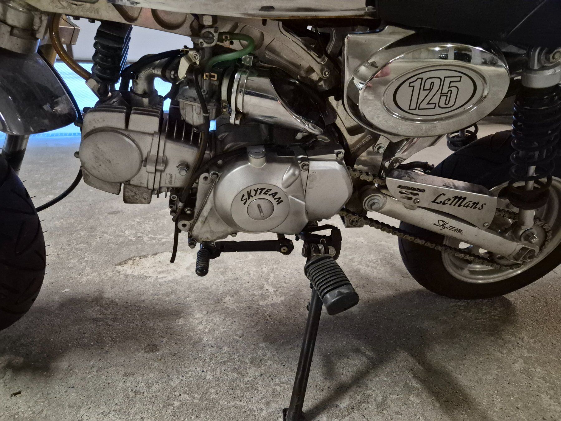 Skyteam Strasse: Skyteam Le Mans – Gebraucht aus Raron von V8PowerStrupp 3
