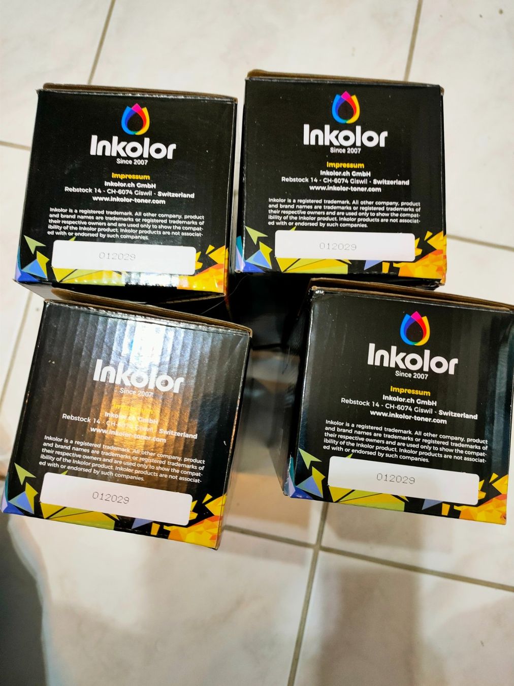 Cartucce per stampanti & toner: Toner von Inkolor 216A / 4 Farben – Usato da Bronschhofen venduto da happynews2018 1