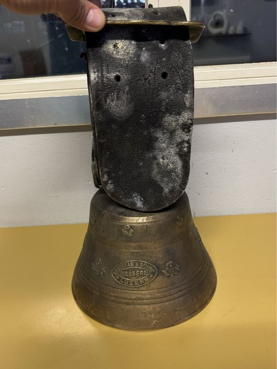 Glocke Grosse (Gebraucht) in Schlieren für