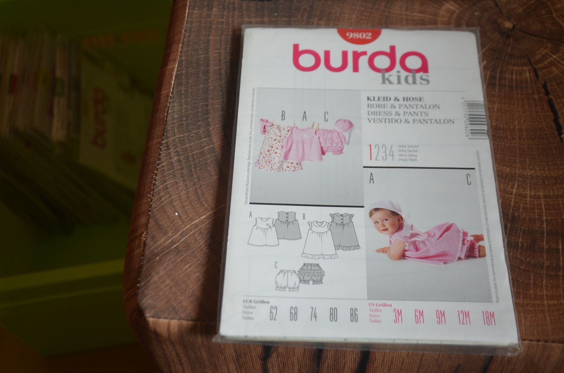 Tessuti: BURDA SCHNITTMUSTER (9802) NEU – Nuovo e nell'imballaggio originale da Chiasso venduto da Dolly015