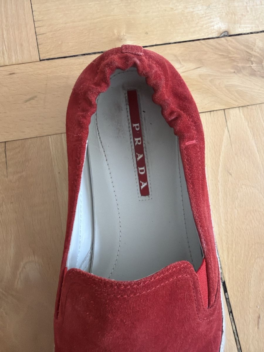 Scarpe da uomo: Prada Loafers Suede – Usato da Zürich venduto da by.mr.evans 2