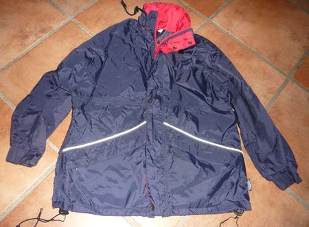 Jacke / Regenjacke Gr 128