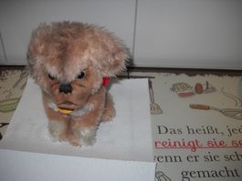 SteiffCosy Peky Pekinese Plüschtier aus  Dralon-Plüsch Top