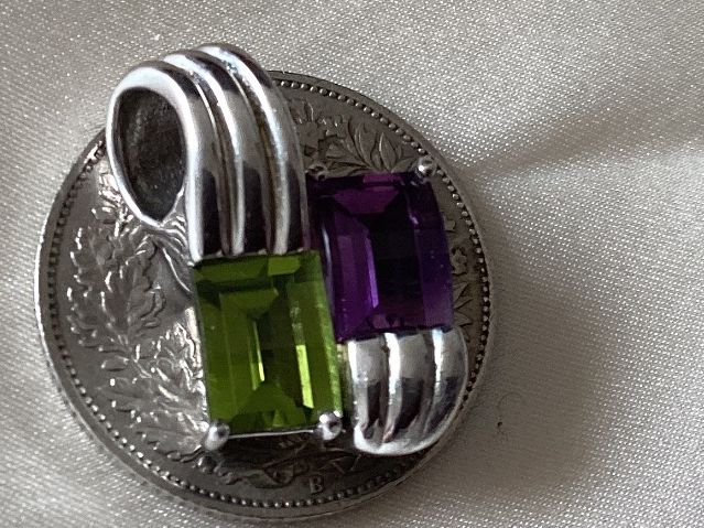 Pendentifs: Pendentif – D'occasion à fribourg par iris18 1