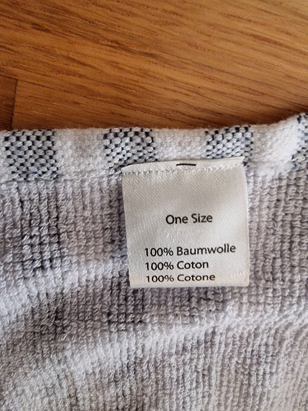 Badetücher: Linge de bain rayé bleu et blanc coton – Neu (gemäss Beschreibung) aus Veyrier von Leilazizou 1