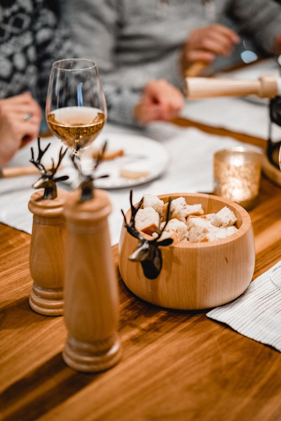 Elettrodomestici da cucina: Holz Pfeffer- & Salzmühle "Hirsch" gross – Nuovo e nell'imballaggio originale da Wettingen venduto da kochshop 6