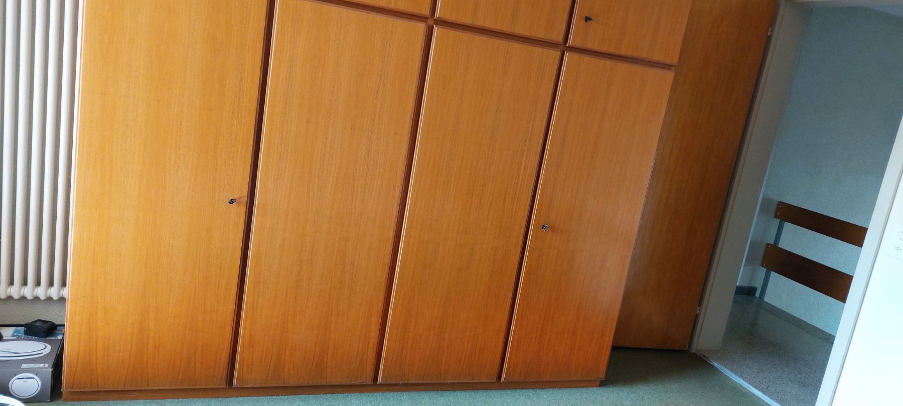 Armadi: Kleiderschrank – Usato da Inkwil venduto da sugarbaby01