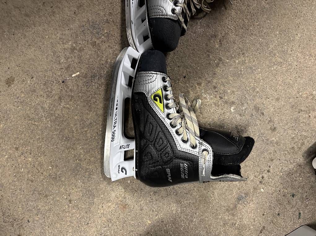 Schlittschuhe: Patin Graf – Gebraucht aus Saignelégier von Jeanno76