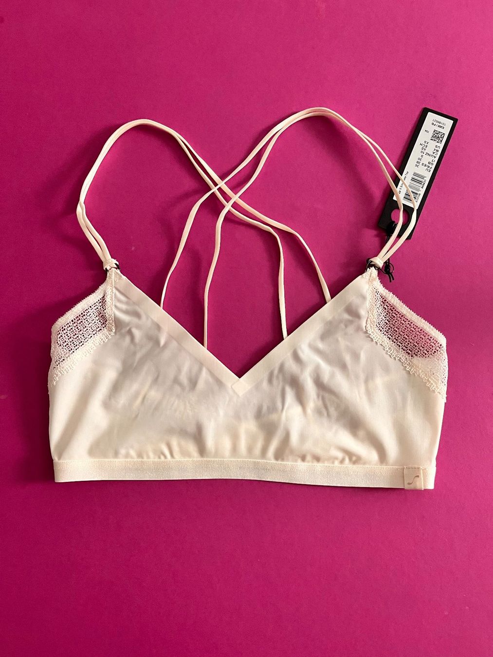Sloggi Tops: SLOGGI, Top Silhouette, Grösse 36, Farbe Weiss – Neu und originalverpackt aus Rudolfstetten von gst_g7xl 1