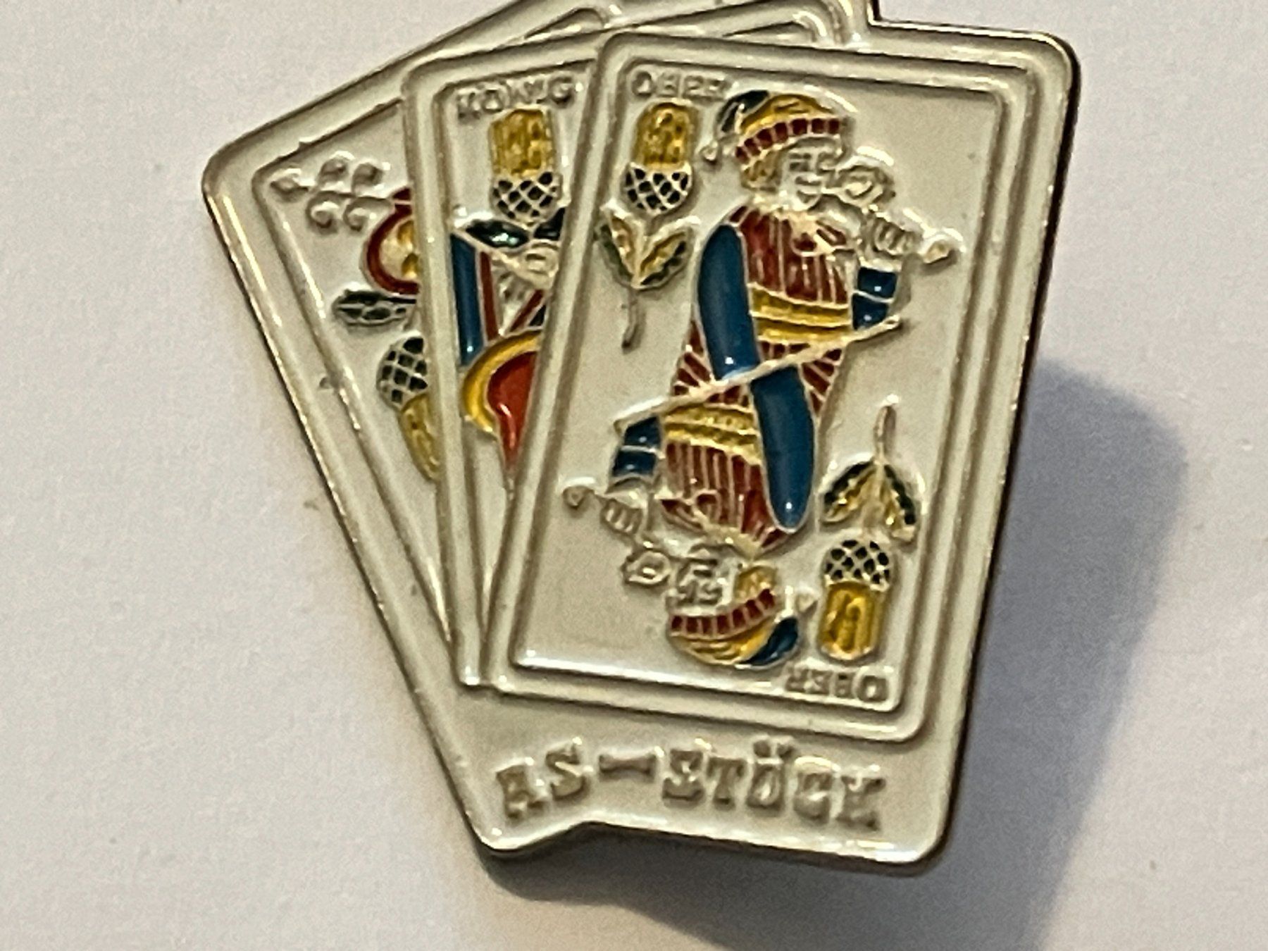 Placchette & Badge: 1 Pin AS Stöck Jasskarten – Usato da Basel venduto da djwwpp