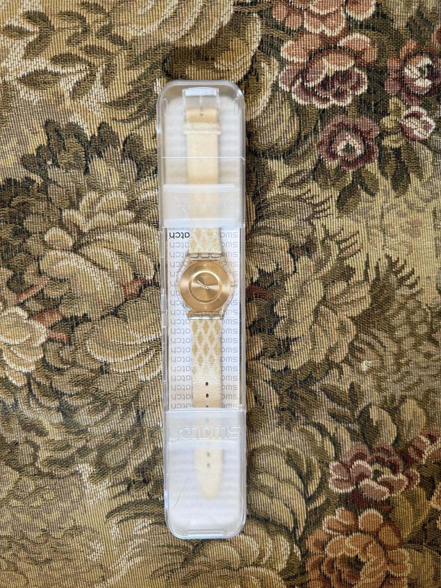 Swatch Montres: Swatch Irony Lady dorée – D'occasion à Etoy par Monsieur_Staub 1