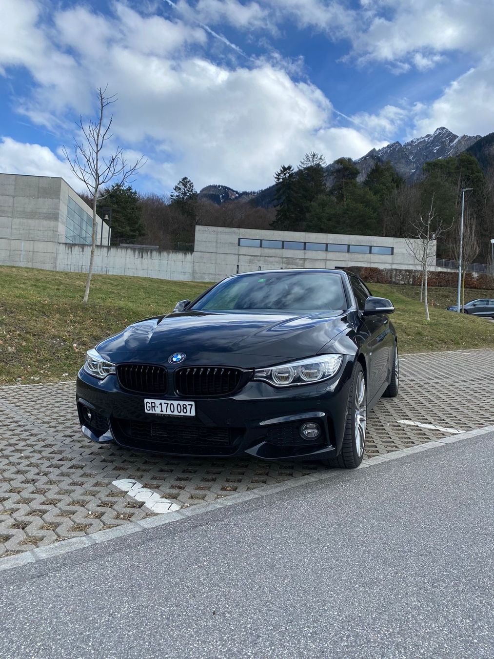 BMW Autos: BMW 428i x-Drive Cabrio – Gebraucht aus Haldenstein von Gigathlon4