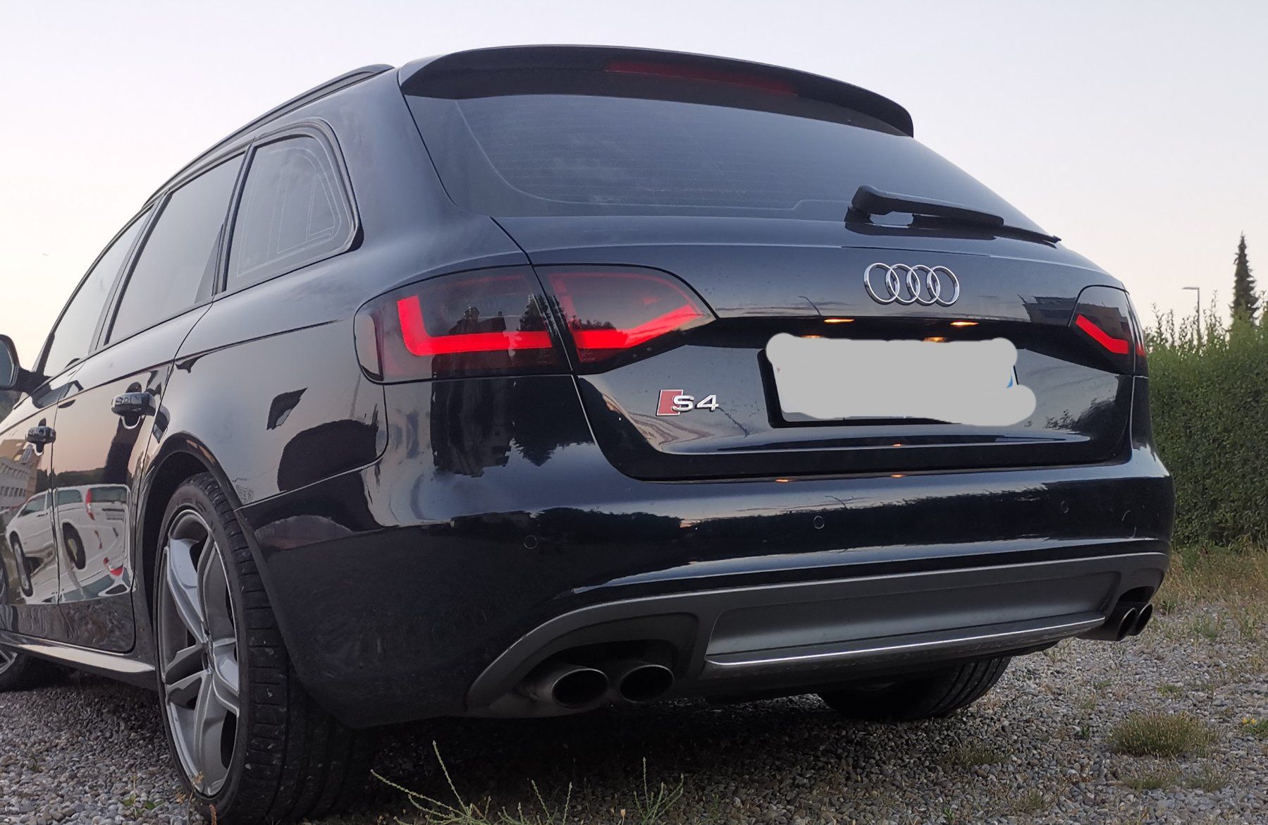 Audi Toutes les pièces auto: Rückleuchten Audi A4/S4 – D'occasion à Lupfig par PMU_90 4