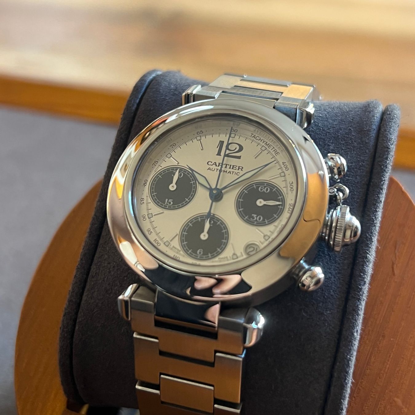 Cartier Uhren: Cartier Pasha C Chronograph Automatic W31048M7 – Gebraucht aus Carouge GE von Watchaser 2