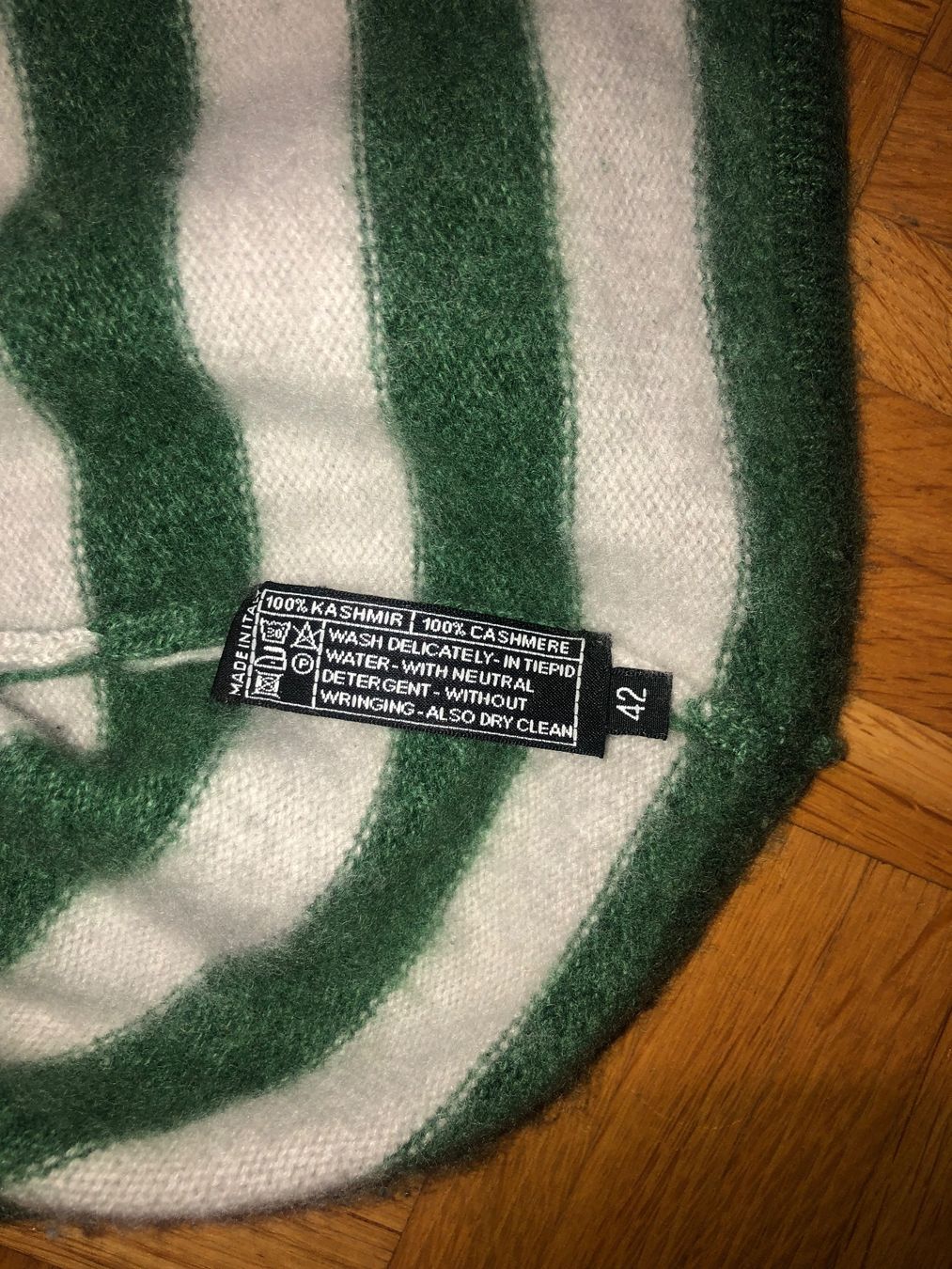 Vestiti: Kleid Kaschmir Gr S/M – Usato da Zug venduto da estarthyme 7
