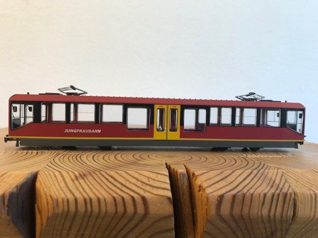 Modellini di ferrovie: Standmodell der Jungfraubahn passt auf H0 – Nuovo e nell'imballaggio originale da Grindelwald venduto da snowrider01 1