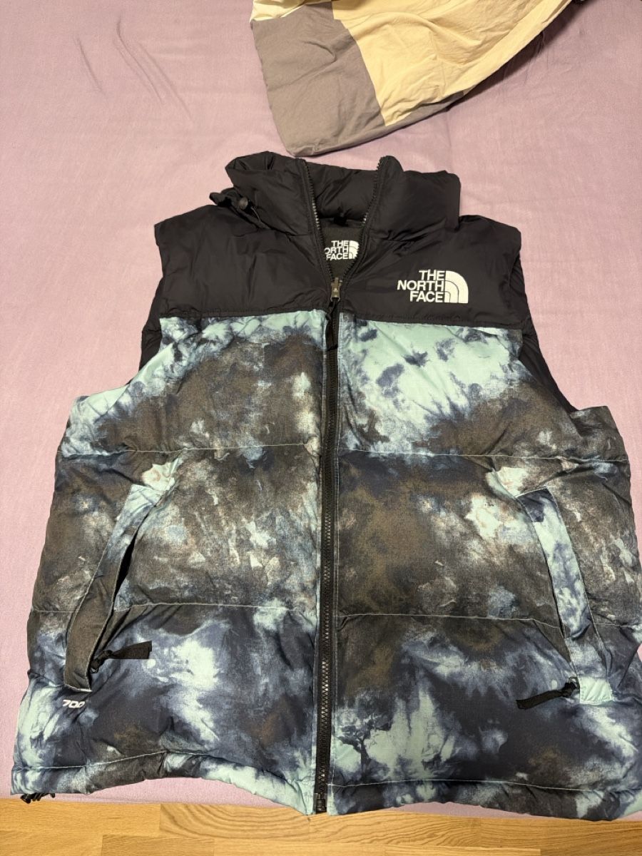 North Face Gilets & Westen: The North Face Daunen Weste Grösse L – Gebraucht aus Ostermundigen von Boss127