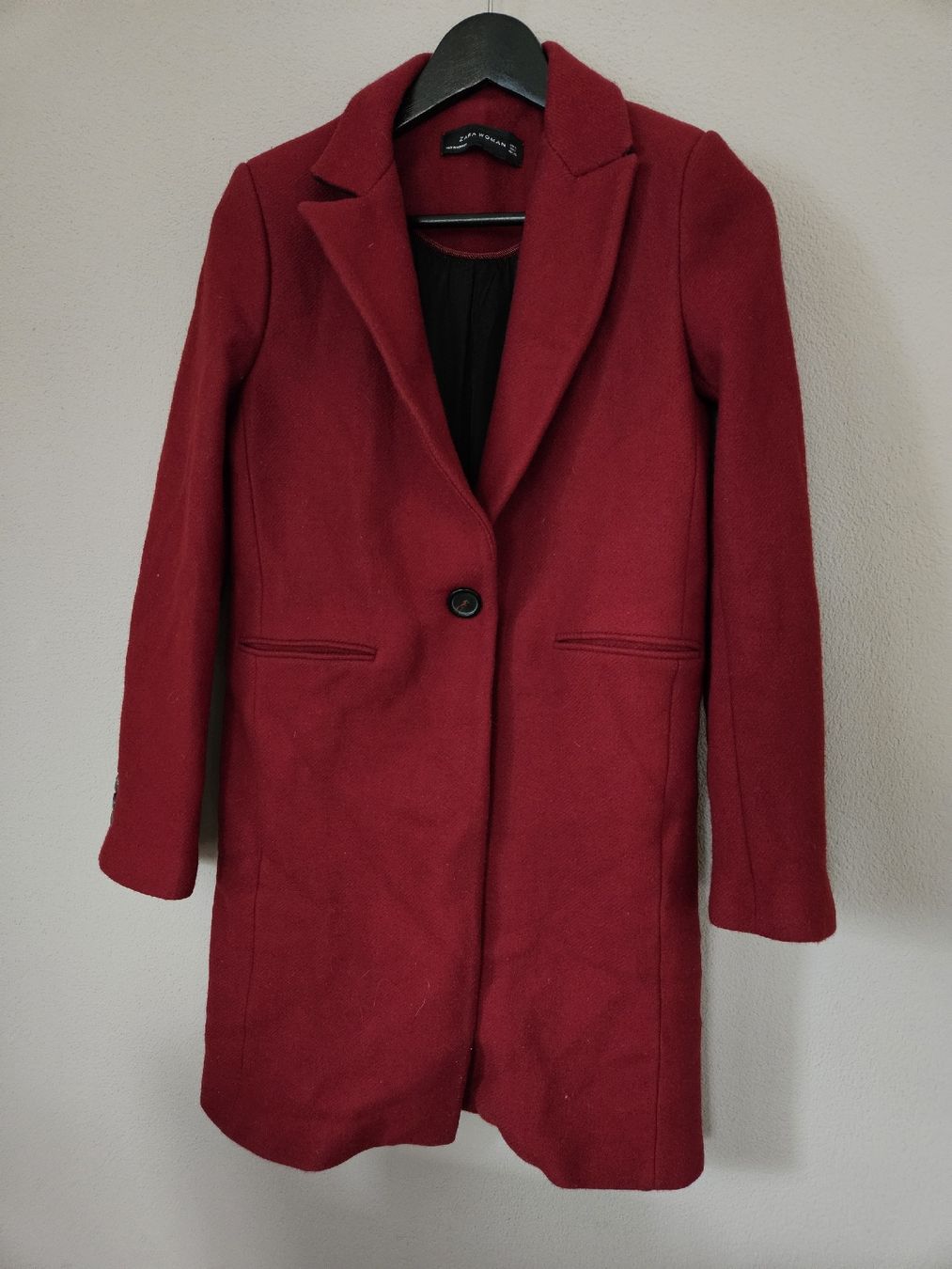 Zara Mäntel: Zara Mantel Damen bordeaux – Gebraucht aus Eschenbach SG von MarThu