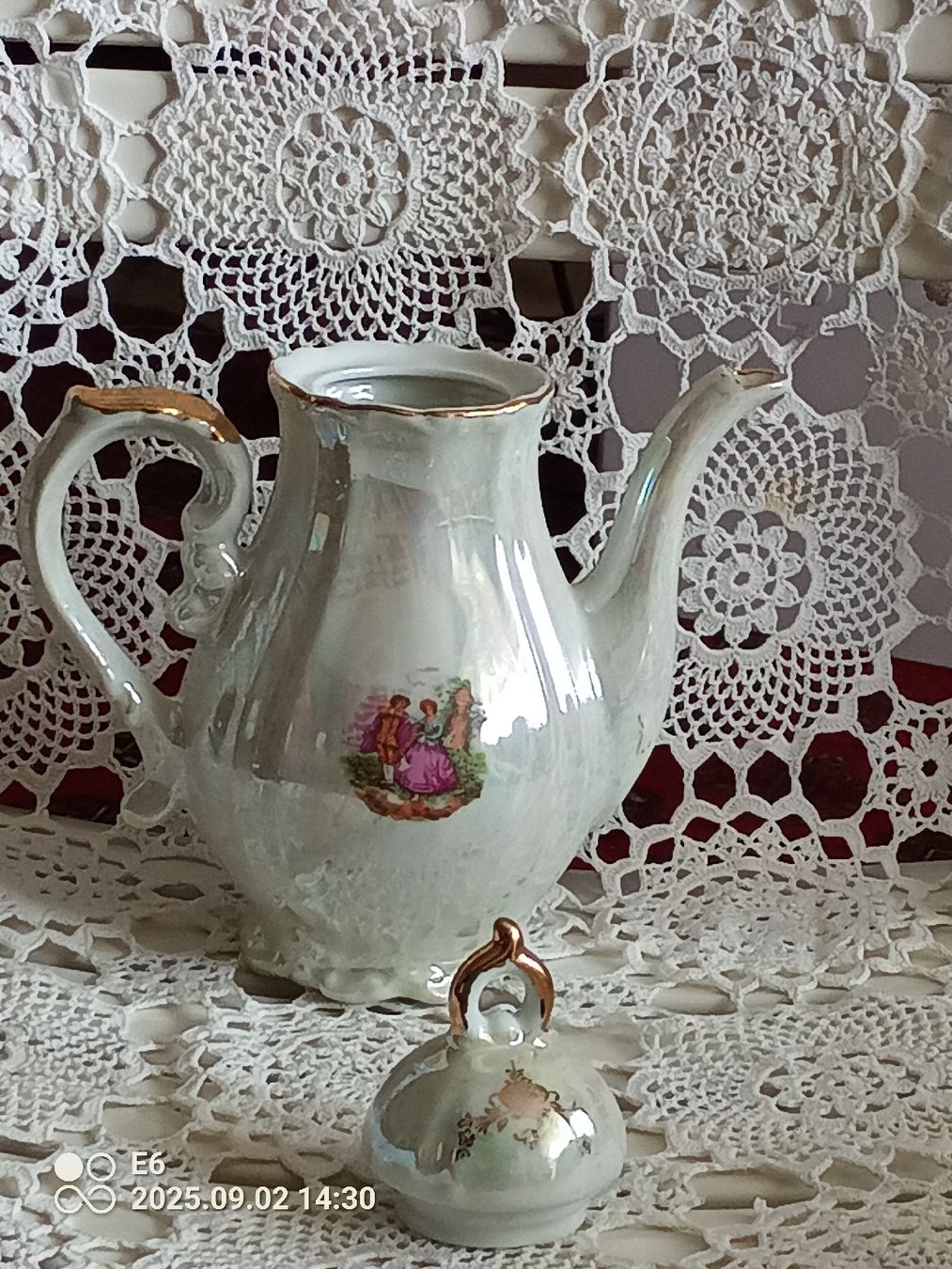 Set di piatti: Herziger Mocca-Service 16teilig – Usato da Zürich venduto da Mitzi6 3
