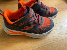Kinder Schuhe Sketchers Gr. 24 leuchtend