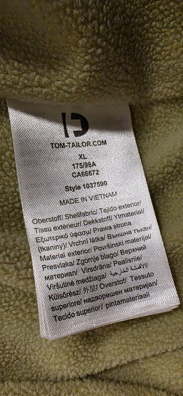 Tom Tailor Giacche: Tom Tailor Denim BE PART Puffer-Steppjacke mit Kapuze – Usato da Fällanden venduto da zeno01 9