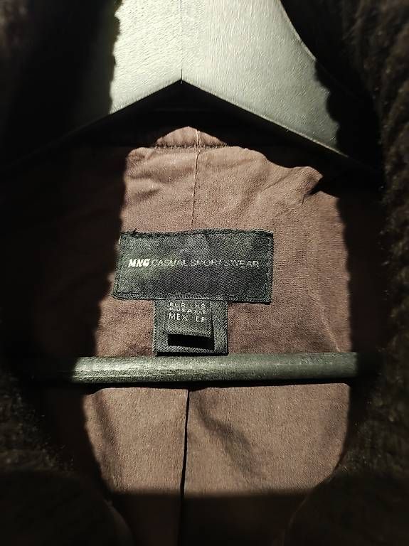 Giacche: Mango MNG Kunstleder Jacke EUR XS – Usato da Zürich venduto da ste_hv76 1