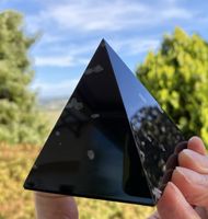 Sehr schöne Schneeflockenobsidian Pyramide 